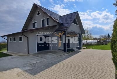 COMISIOPN 0%, CENTRU MIROSLAVA, 180mp utili, 1000 mp teren, 299,990 EURO - 1