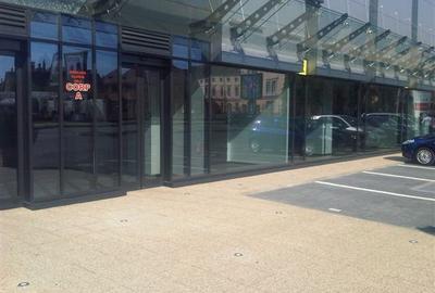 4 spatii birouri Et. 1 B - de la  88 mp la 227 mp in  CENTRU DE AFACERI SIBIU - 7