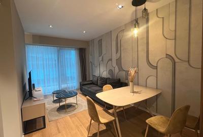 Apartament cu 2 camere semidecomandat, mobilat în Floreasca