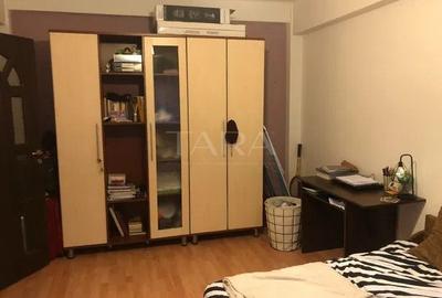 Apartament 1 cameră în zonă centrală – ideal locuit sau investiție - 1