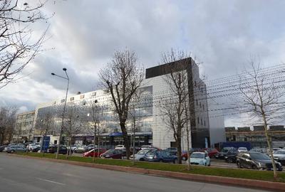 Birou, 242 mp în Titan