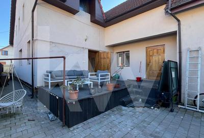 Casă individuală de închiriat – 4 camere, curte și terasă – Terezian - 11