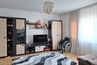 Apartament 3 camere, et 3, CT, balcon mare, doua bai - 1