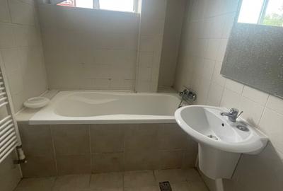 Inchiriere | 2 camere | 75 mp total |  Parcare + boxă | Centrală proprie - 10