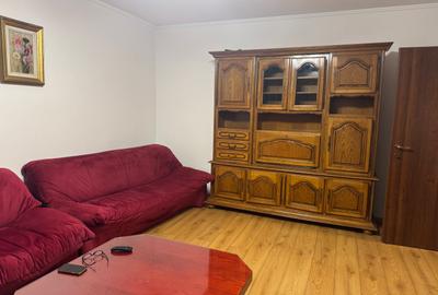 Oferim spre închiriere apartament cu 3 camere str Mircea - 1