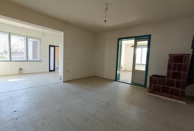 Casă renovabilă 185 mp, teren 1100 mp, zonă centrală – Teiuș - 4