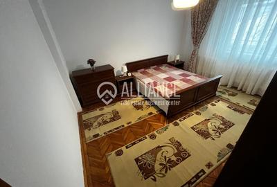 Apartament cu 3 camere decomandat, mobilat în Ultracentral