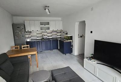 Apartament cu 3 camere decomandat, mobilat în Turda