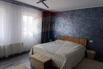 Casă de vânzare Rădăuți - 1