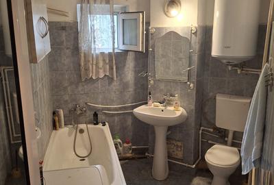 2 camere Siderurgistilor! Apartament spatios etajul 1 - 4