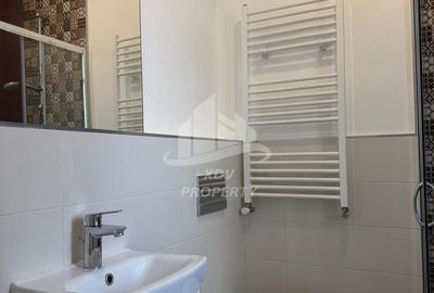 Apartament 4 camere decomandat , 2 bai, 2 balcoane,  90mpu , Parcare - 19