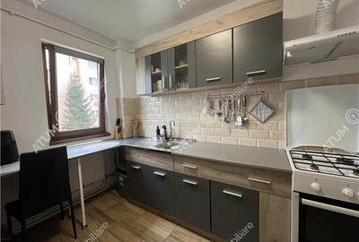Apartament 3 camere cu balcon si pivnita etaj 1 zona Mihai Viteazul - 15