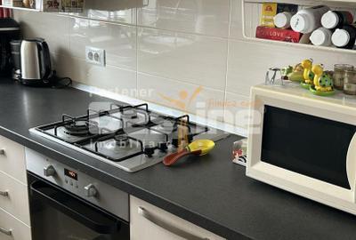 Apartament cu 2 camere mobilat utilat, cu loc de parcare parcare, zona Coresi - 9