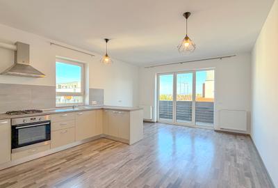 Apartament cu 3 camere nedecomandat, mobilat în Avantgarden