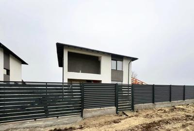 Casa/Vila-5 camere,teren 462 mp/Com.Berceni - 1