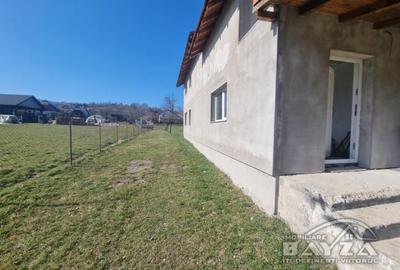Comuna Rus, casa P+E, teren 1200 mp - 2