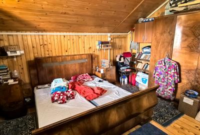 Casa Breaza , zona centrala , 500mp teren drept ,toate utilitatile - 12