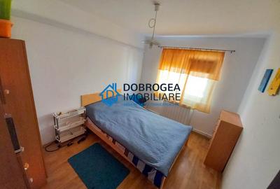 C 5- APARTAMENT CU 3 CAMERE DECOMANDAT - 5