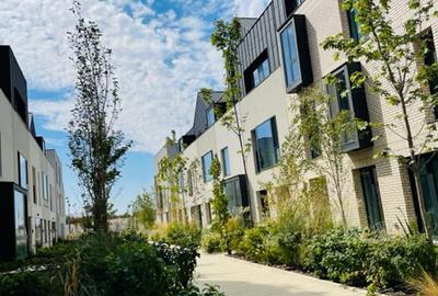 TOWNHOUSE cu 5 dormitori in Ansamblu Securizat  cu Parc si Facilitati Comune - 1