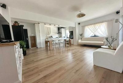 Apartament 4 camere în zona BILLA - 1