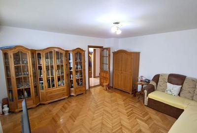 Apartament 3 camere – Zona Lidl Sud, Focșani - 1