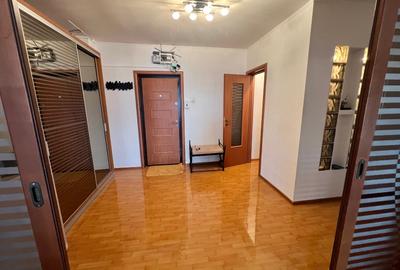 Proprietar  închiriez 3 camere ULTRACENTRAL Pitești - 4