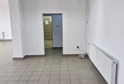 De închiriat spațiu comercial – Caransebeș, str. Nicolae Bălcescu - 4