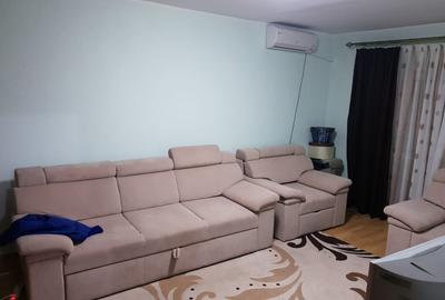 Inchiriez ap.4 camere decomandat, centrala proprie - la 5 min. de metrou Pacii - 4
