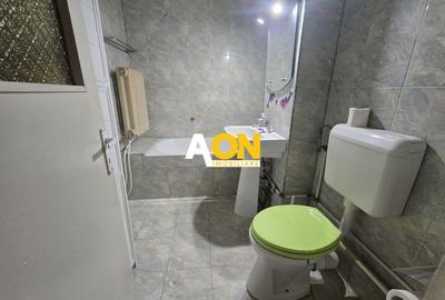 Apartament 3 Camere Decomandat Zona Cetate - 4