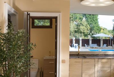 Casa ultrafinisata cu piscina in Borhanci zona Romul Ladea - 13