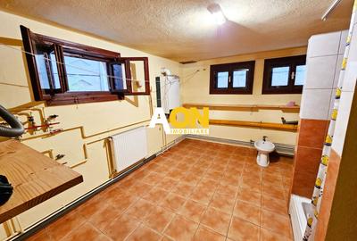 Casa S+P+1+M, pretabila pentru birouri, 300 mp teren, Cetate - 22