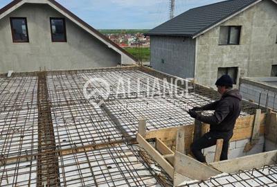 VALU LUI TRAIAN (COD07)Casă P+M (înaltă)cu 4 camere - 6