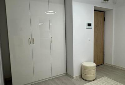 Garsonieră decomandată în Berceni