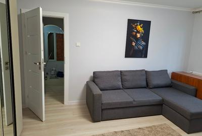 Apartament cu 2 camere, mobilat în Rovine