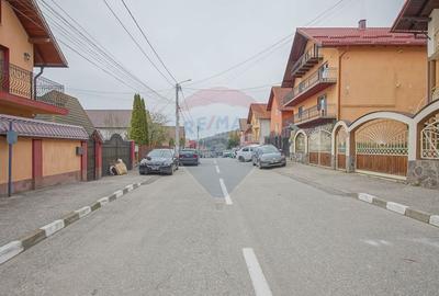 Casă cu garaj și panouri fotovoltaice – Codlea! - 47