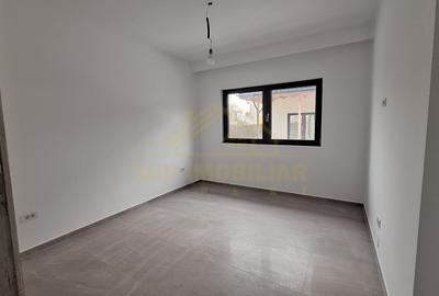 CASA INDIVIDUALA P+1+POD- 350 MP TEREN-STR.SCOLII - 16