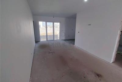 Duplex despartit - zona foarte buna - aproape de centura - toate utilitatile - 5