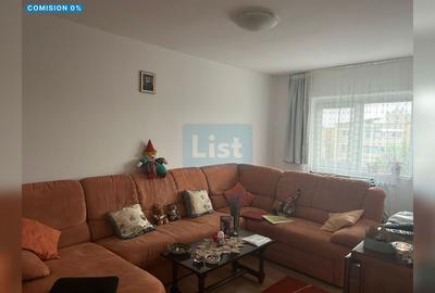 Apartament cu 3 camere decomandat, mobilat în 9 Mai