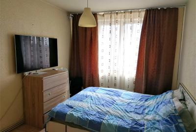 Apartament cu doua camere decomandat,  zona Vlahuta - 3