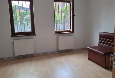 Calea Mosilor , Piata Gemeni - 17
