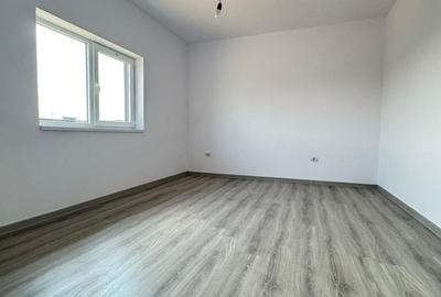 Duplex pe parter cu 3 camere 112.000 - 8