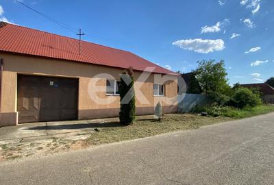 Casă individuală cu 2 camere în Sâmbăta