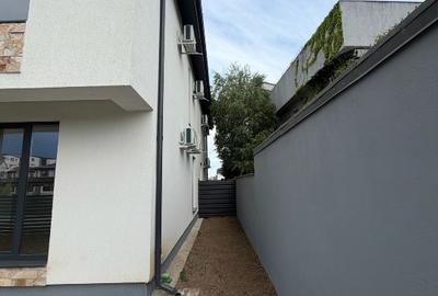 Apartament cu curte 70 mp - 2