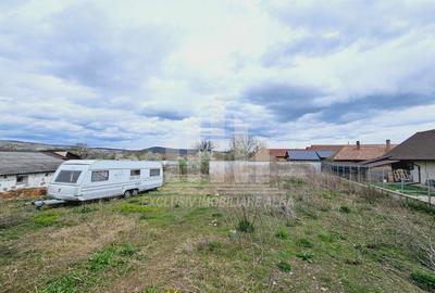 Teren intravilan | De vanzare | 1272 mp | 20 ml deschidere | Micesti - 2