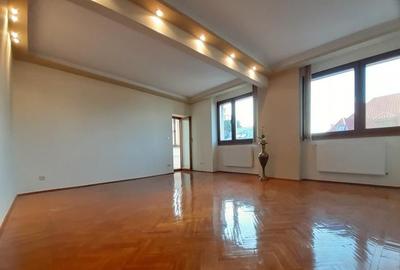 De vânzare: apartament 3 camere - Duplex - Grădina Botanică - garaj - 3