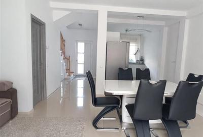 Casa moderna 3 camere 2 bai curte si parcare zona Triajului - 8