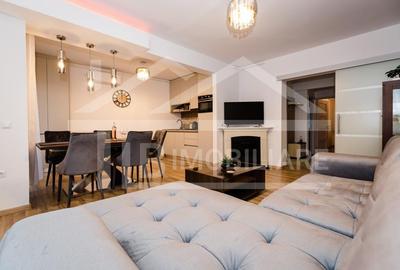 Apartament cu 2 camere semidecomandat, mobilat în Ultracentral