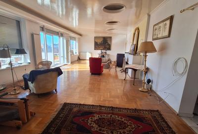 Apartament tip penthouse 40mp terasa 5 camere 200mp utili - 4