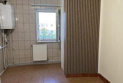 Apartament cu 3 camere semidecomandat în Mănăștur