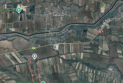 Teren intravilan cu front la E60, Sacadat, Bihor - 1